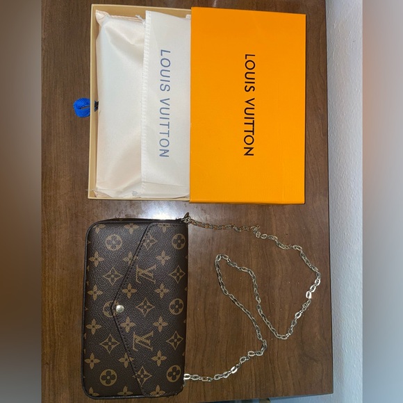 Félicie Pouchette Handbag -Brown - Picture 4 of 6